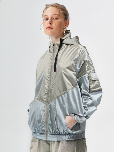 WBR25001 100% Nylon Classic Unisex Windbreaker